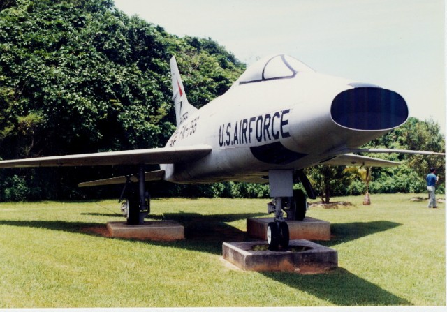 米軍放出品 チャレンジ 沖縄 嘉手納基地 AIR FORCE NE20250618G02558000200.jpg